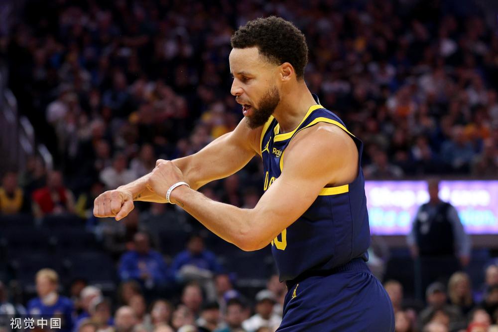 职业足球中 职业足球中