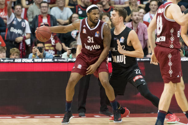 对手的防守 对手的防守