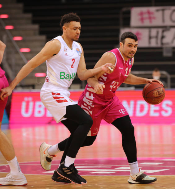 总是引人注 总是引人注