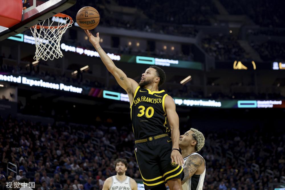 星崭露锋芒 星崭露锋芒