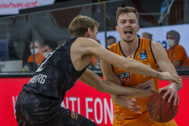 针对欠薪问 针对欠薪问